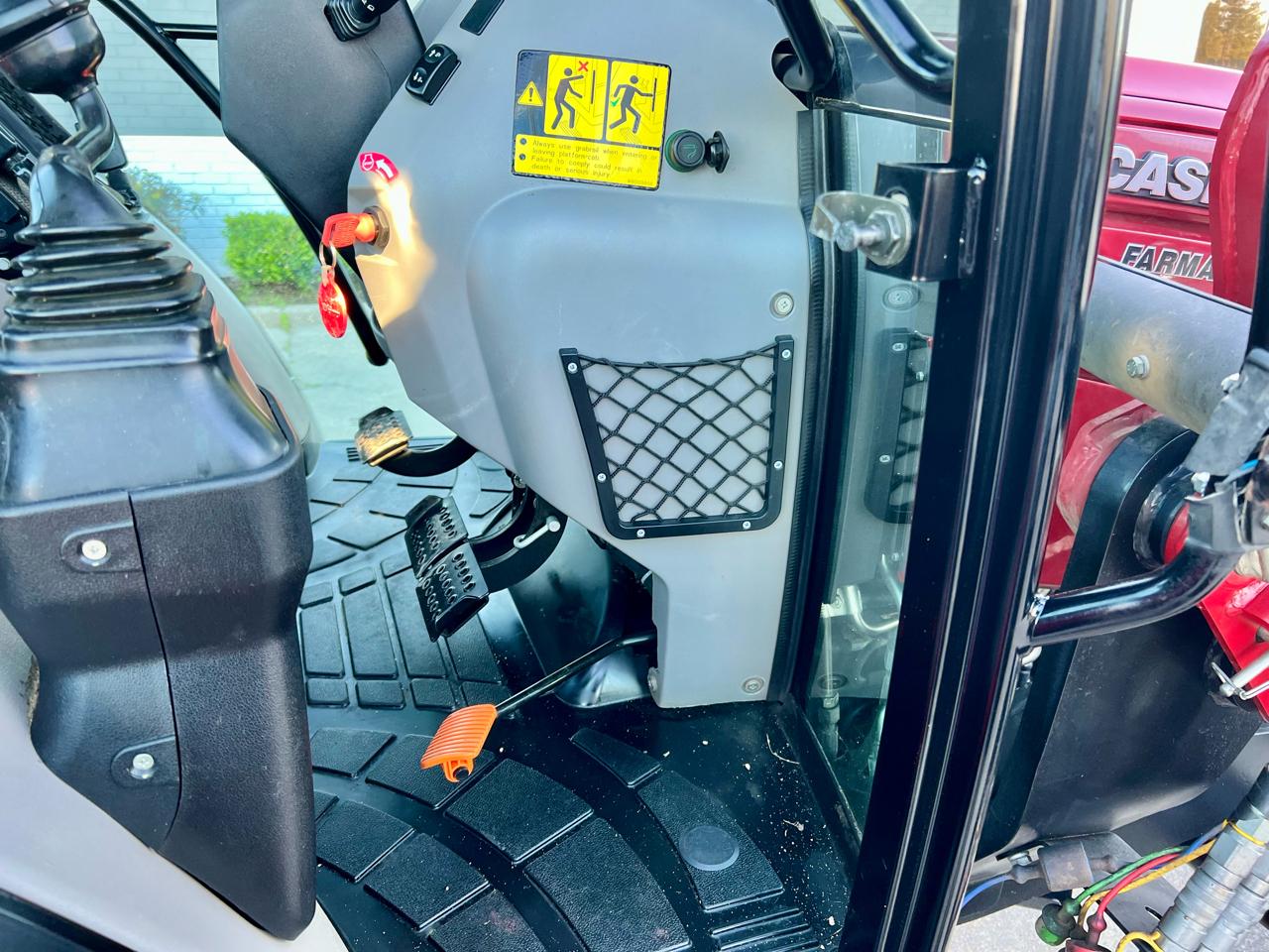 Case IH Farmall  2020