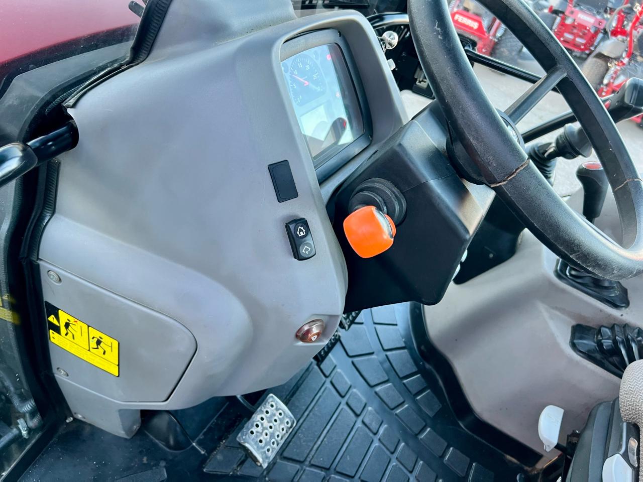 Case IH Farmall  2020