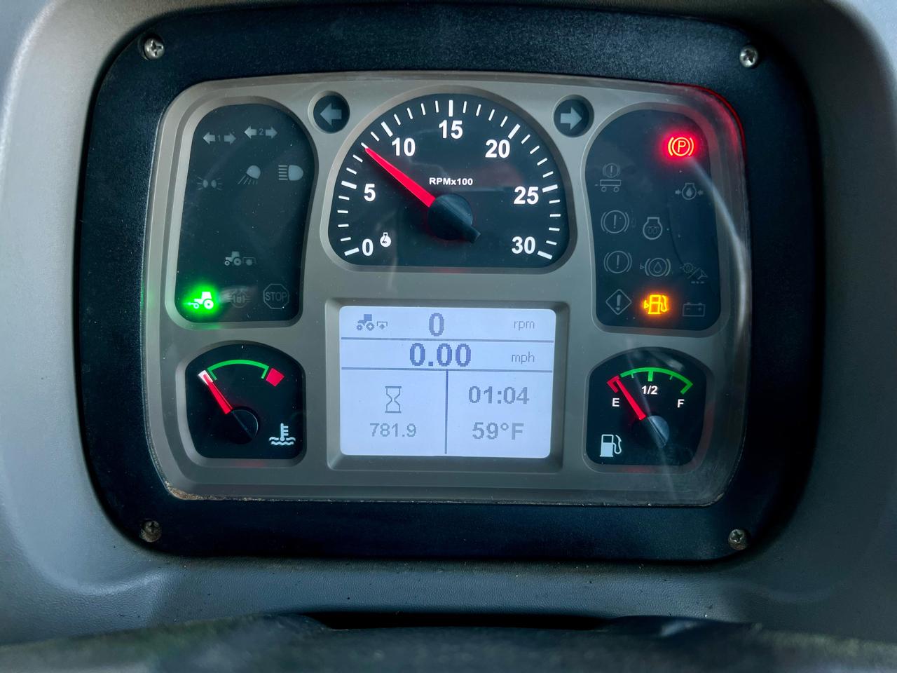 Case IH Farmall  2020