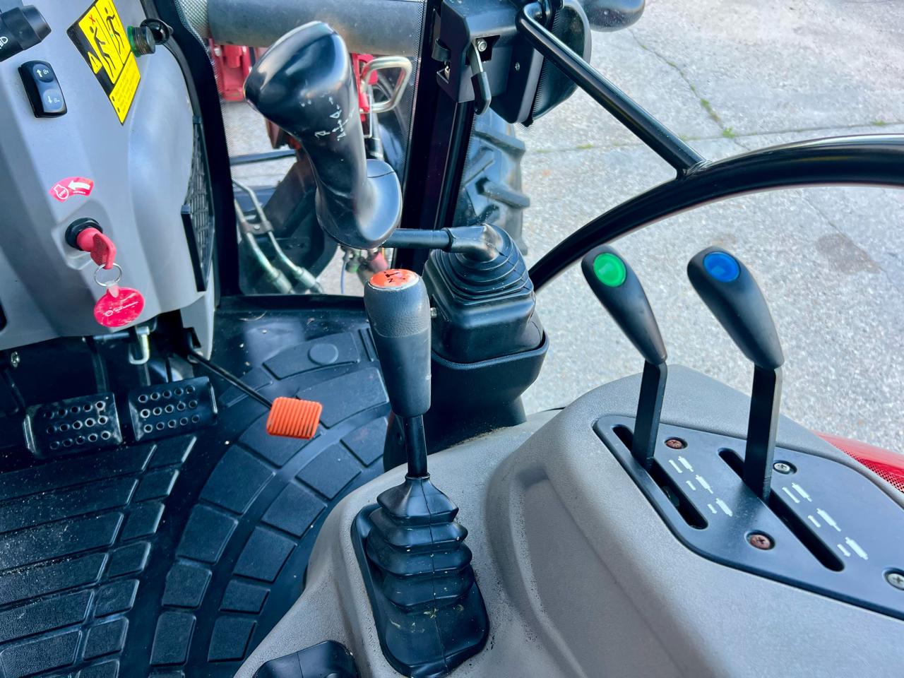 Case IH Farmall  2020