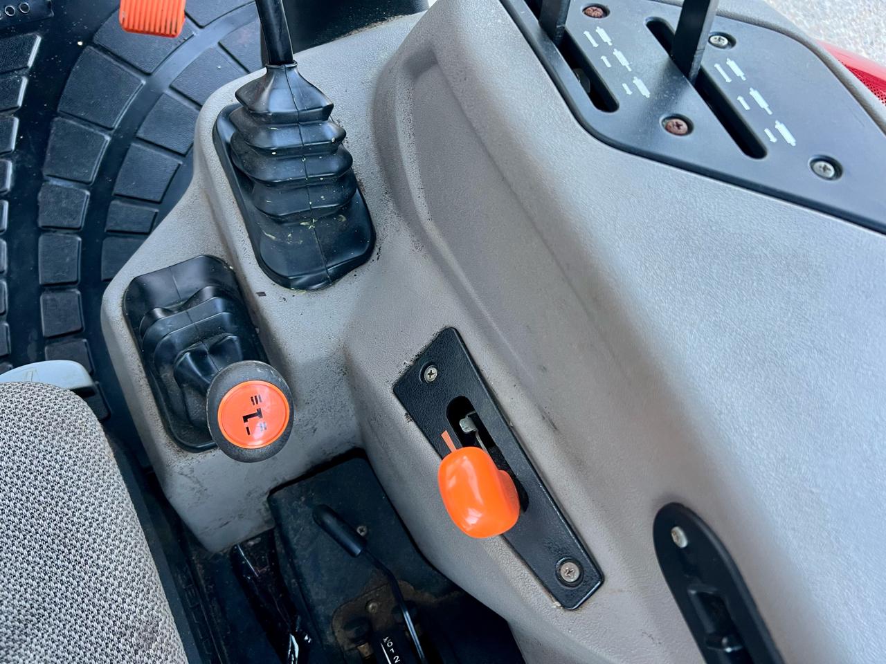 Case IH Farmall  2020