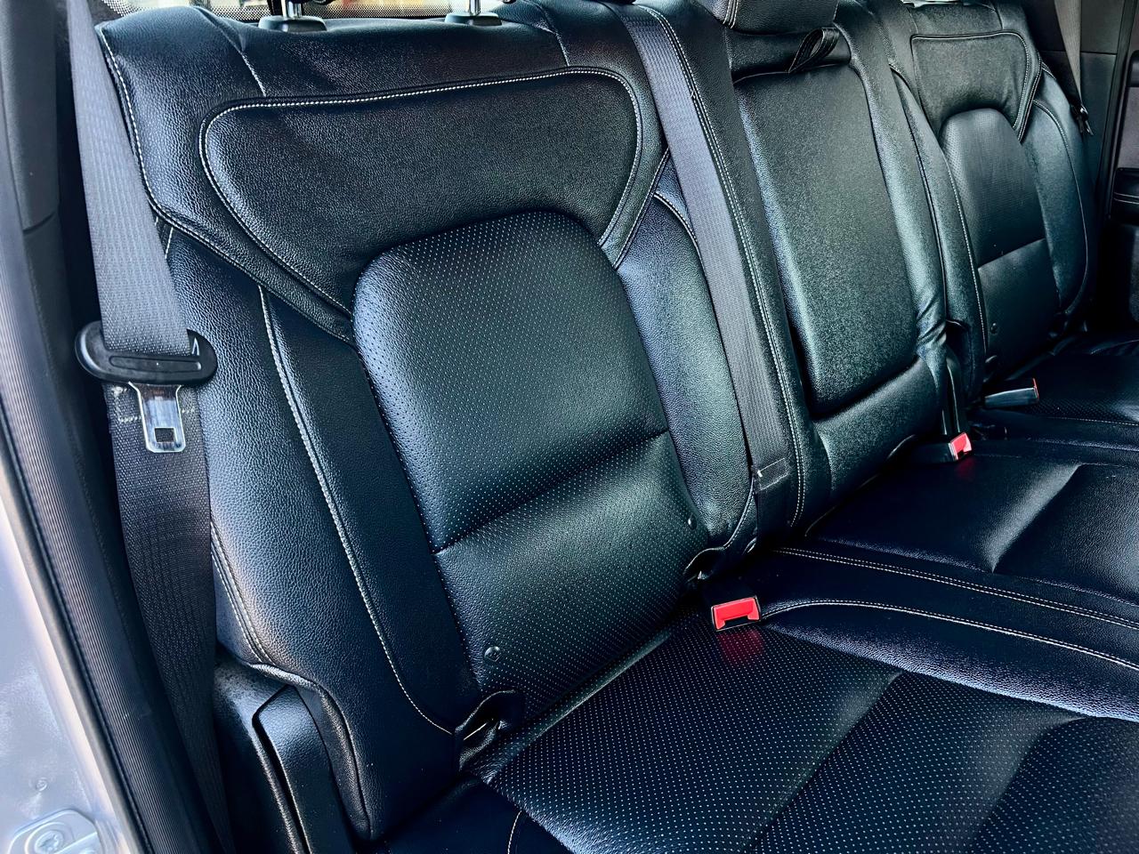 RAM 1500 Big Horn 4x4 Crew Cab 5'7" Box 2022