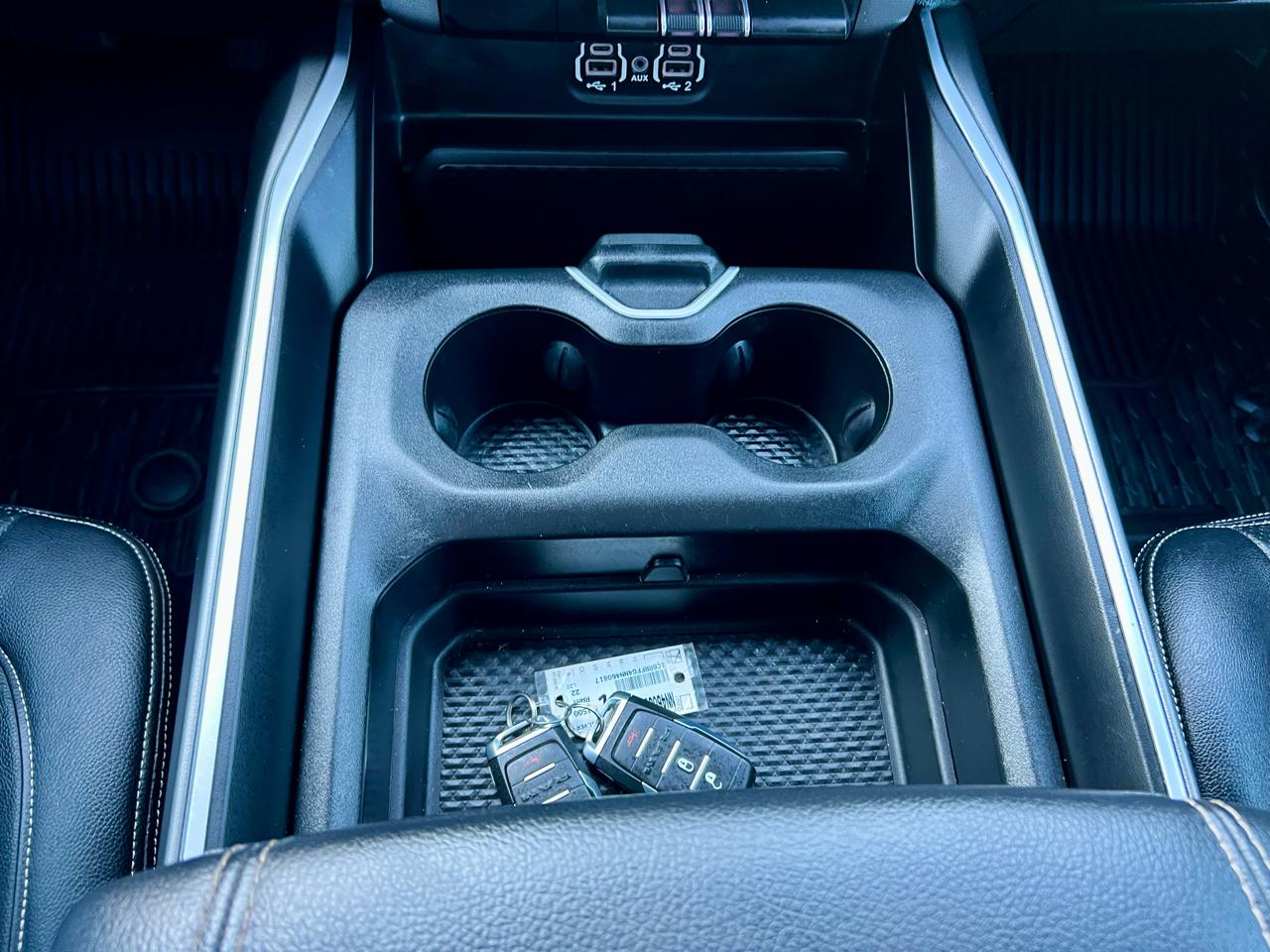 RAM 1500 Big Horn 4x4 Crew Cab 5'7" Box 2022