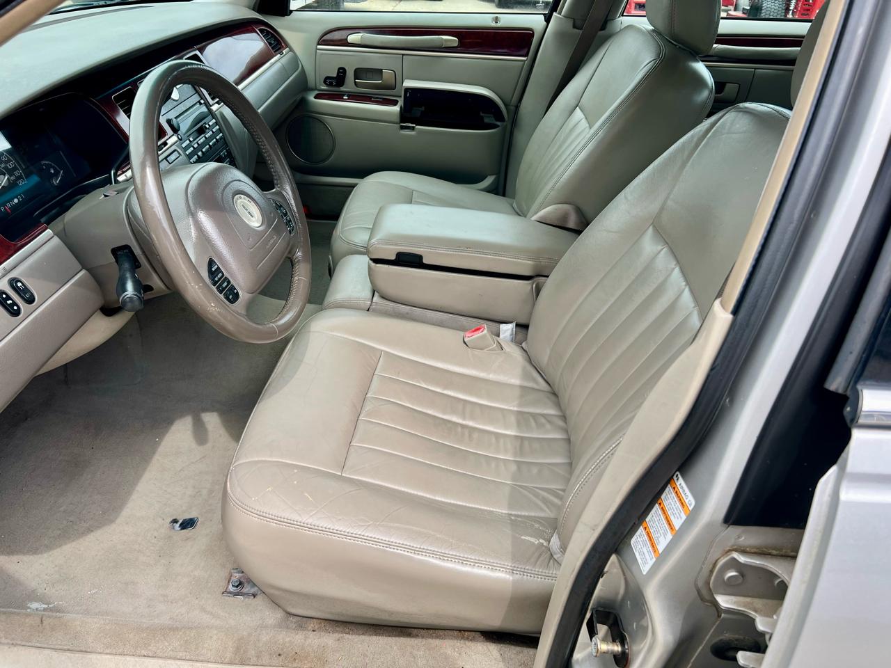 Lincoln Town Car 4dr Sdn Executive 2003