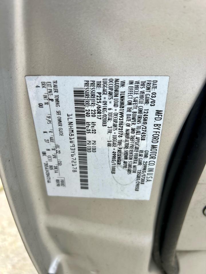 Lincoln Town Car 4dr Sdn Executive 2003