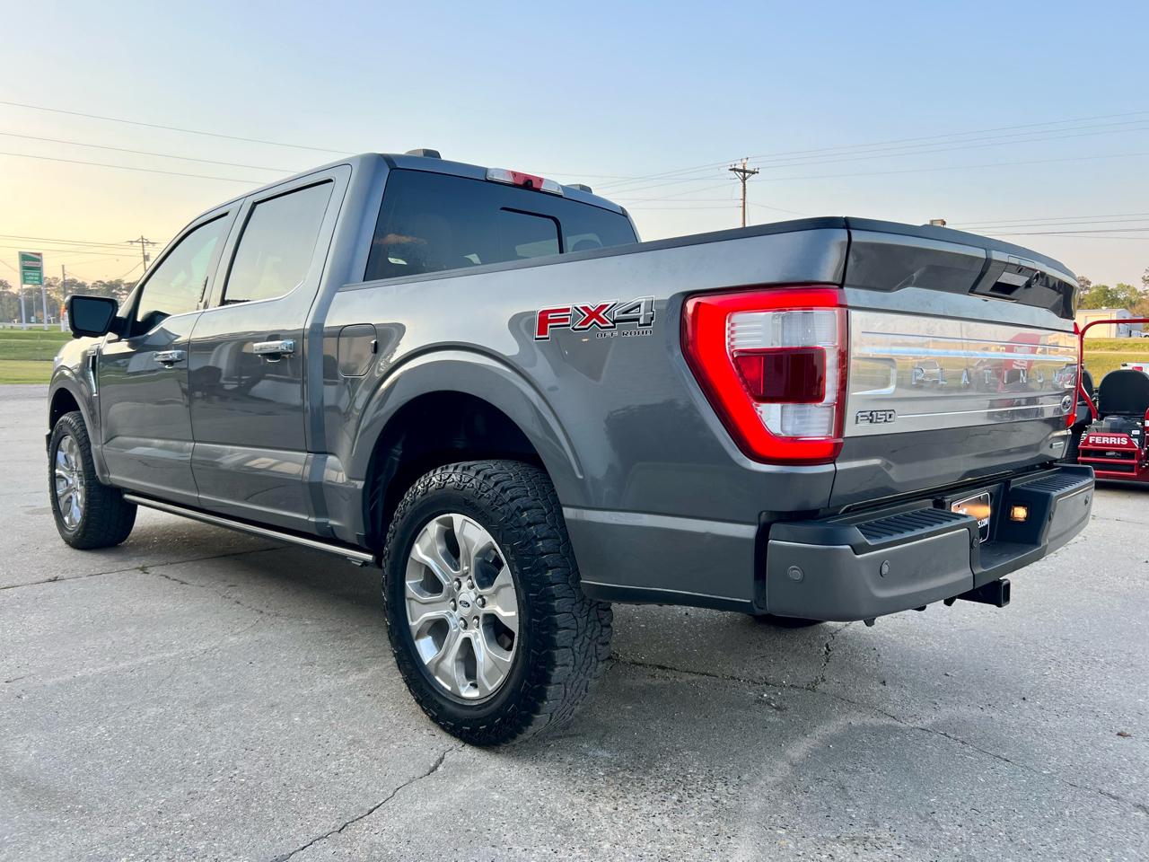 Ford F-150 Platinum 4WD SuperCrew 5.5' Box 2022