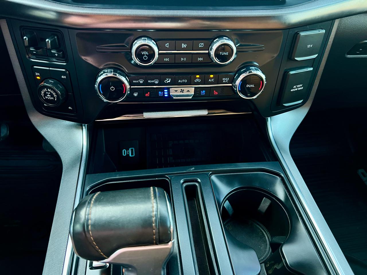 Ford F-150 Platinum 4WD SuperCrew 5.5' Box 2022