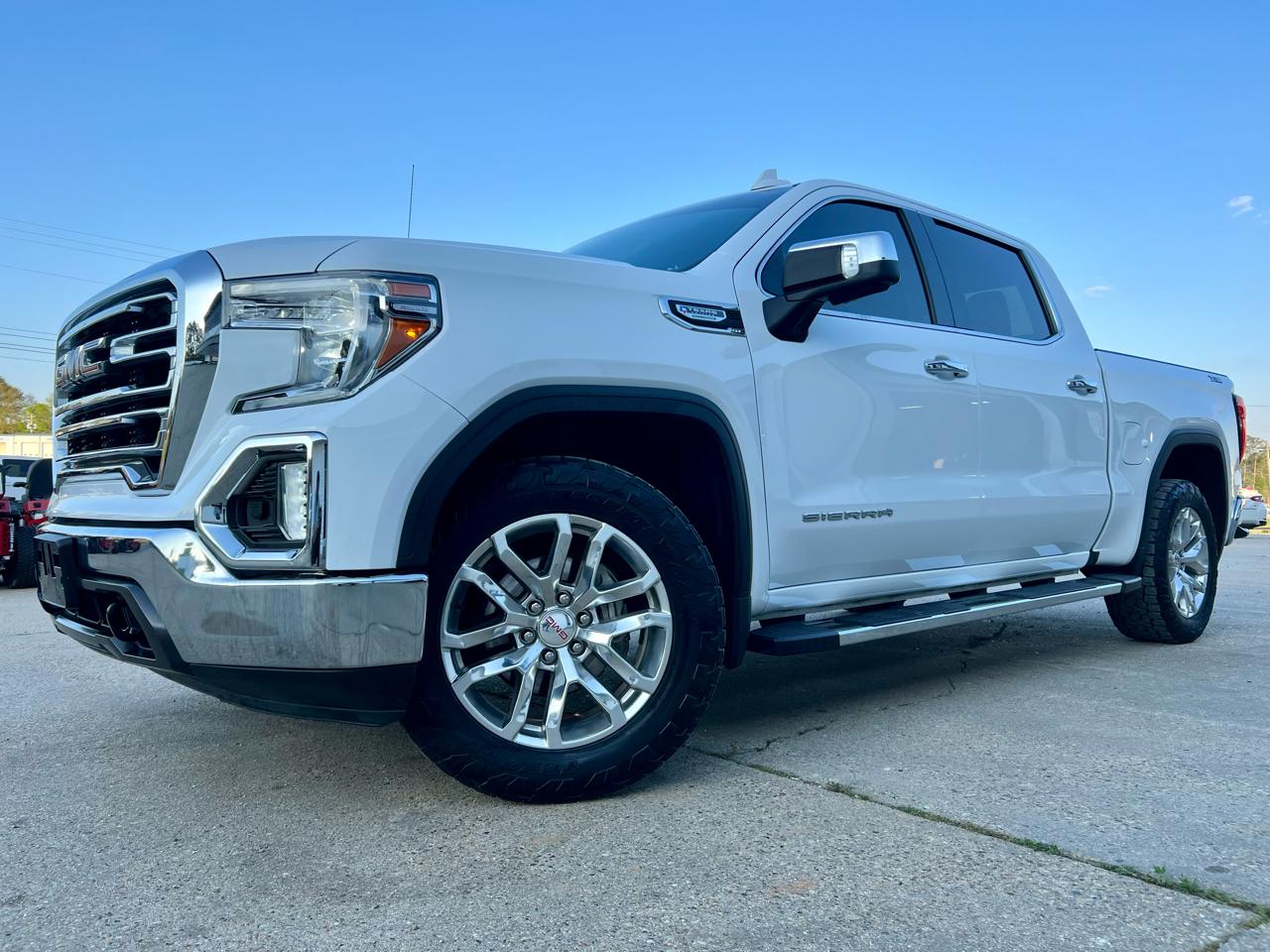 GMC Sierra 1500 4WD Crew Cab 147" SLT 2021