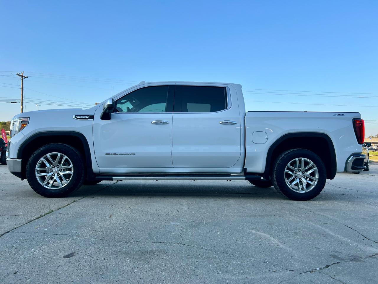 GMC Sierra 1500 4WD Crew Cab 147" SLT 2021