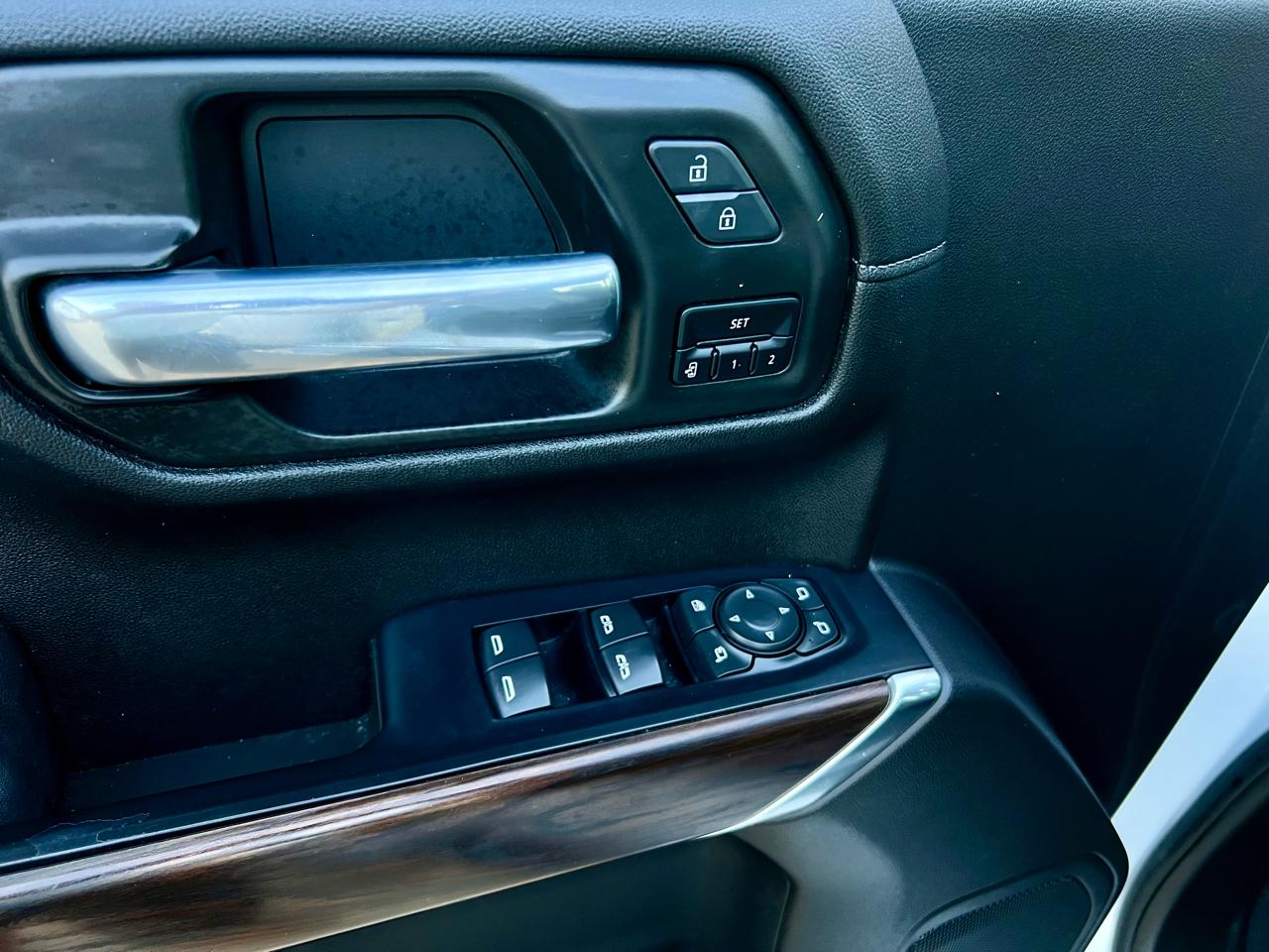 GMC Sierra 1500 4WD Crew Cab 147" SLT 2021