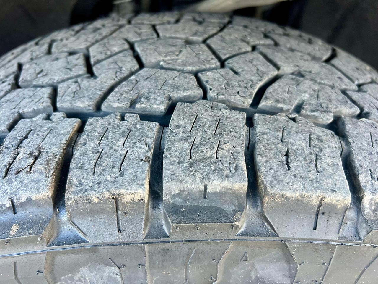 GMC Sierra 1500 4WD Crew Cab 147" SLT 2021