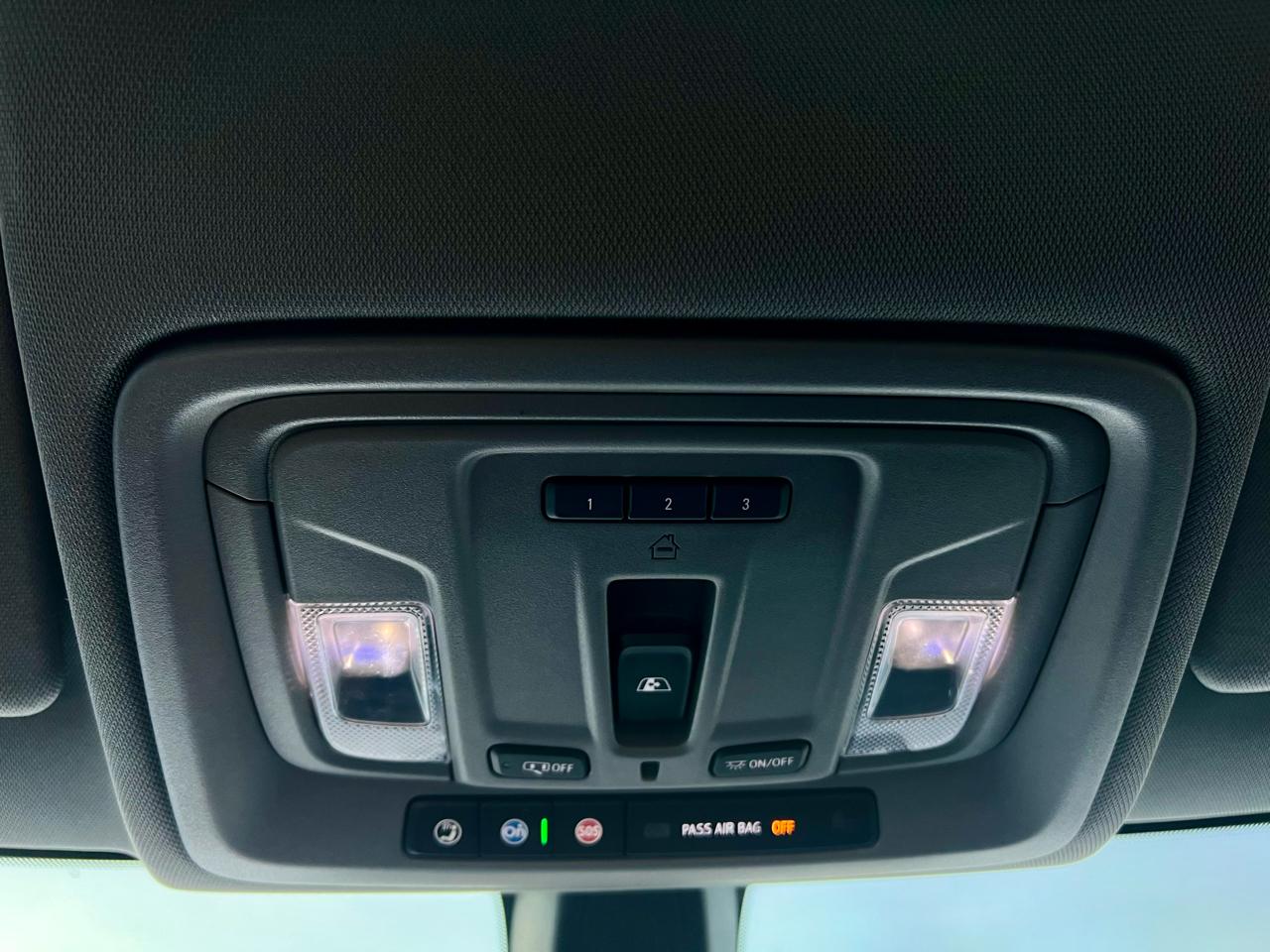 GMC Sierra 1500 4WD Crew Cab 147" SLT 2021