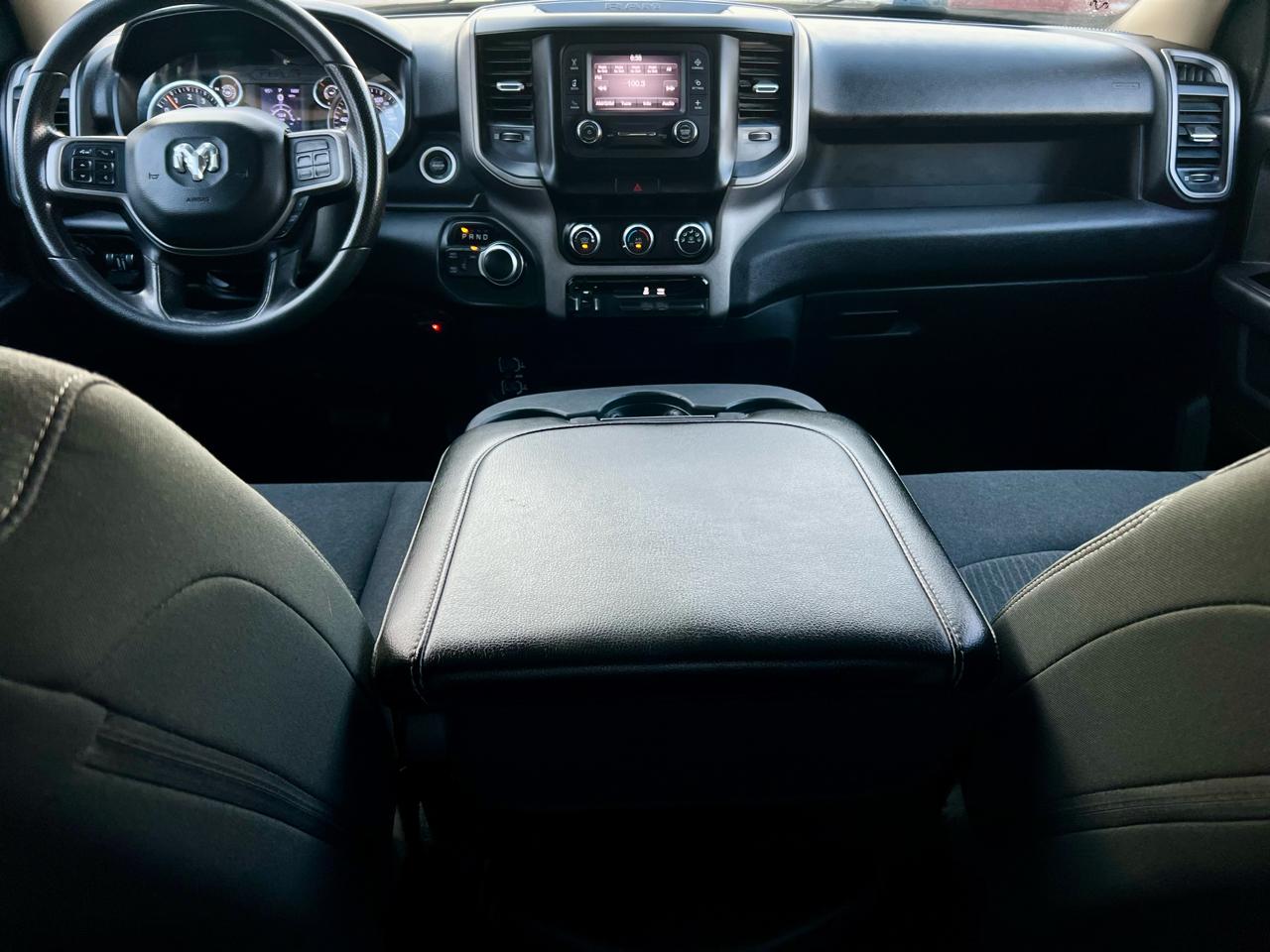 RAM 2500 Tradesman 4x4 Crew Cab 6'4" Box 2020