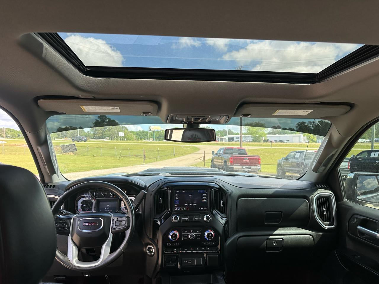 GMC Sierra 1500 4WD Crew Cab 147" SLT 2021