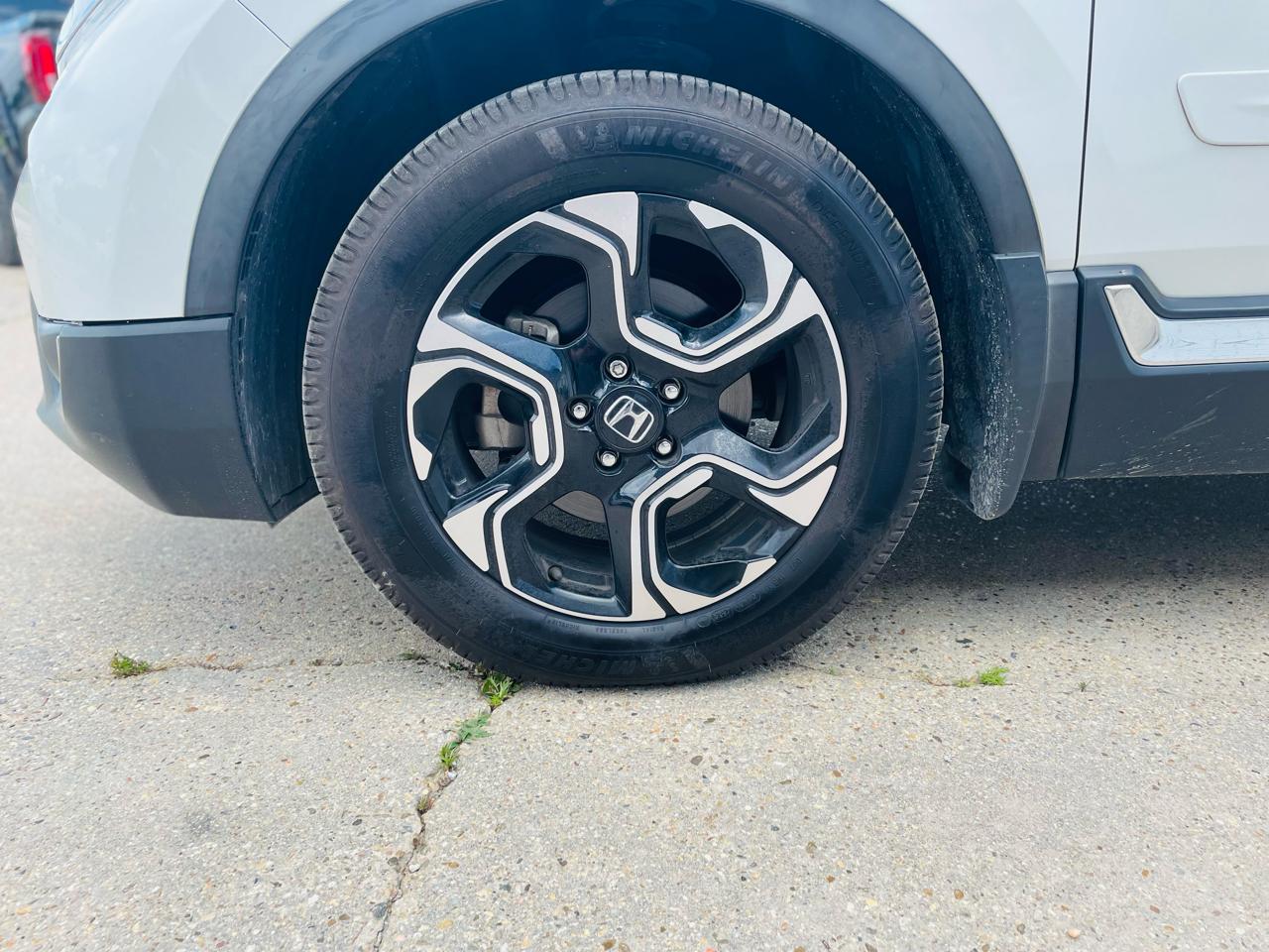 Honda CR-V Touring 2WD 2019