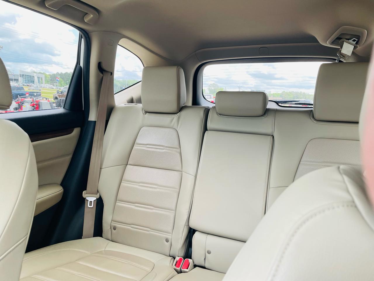 Honda CR-V Touring 2WD 2019