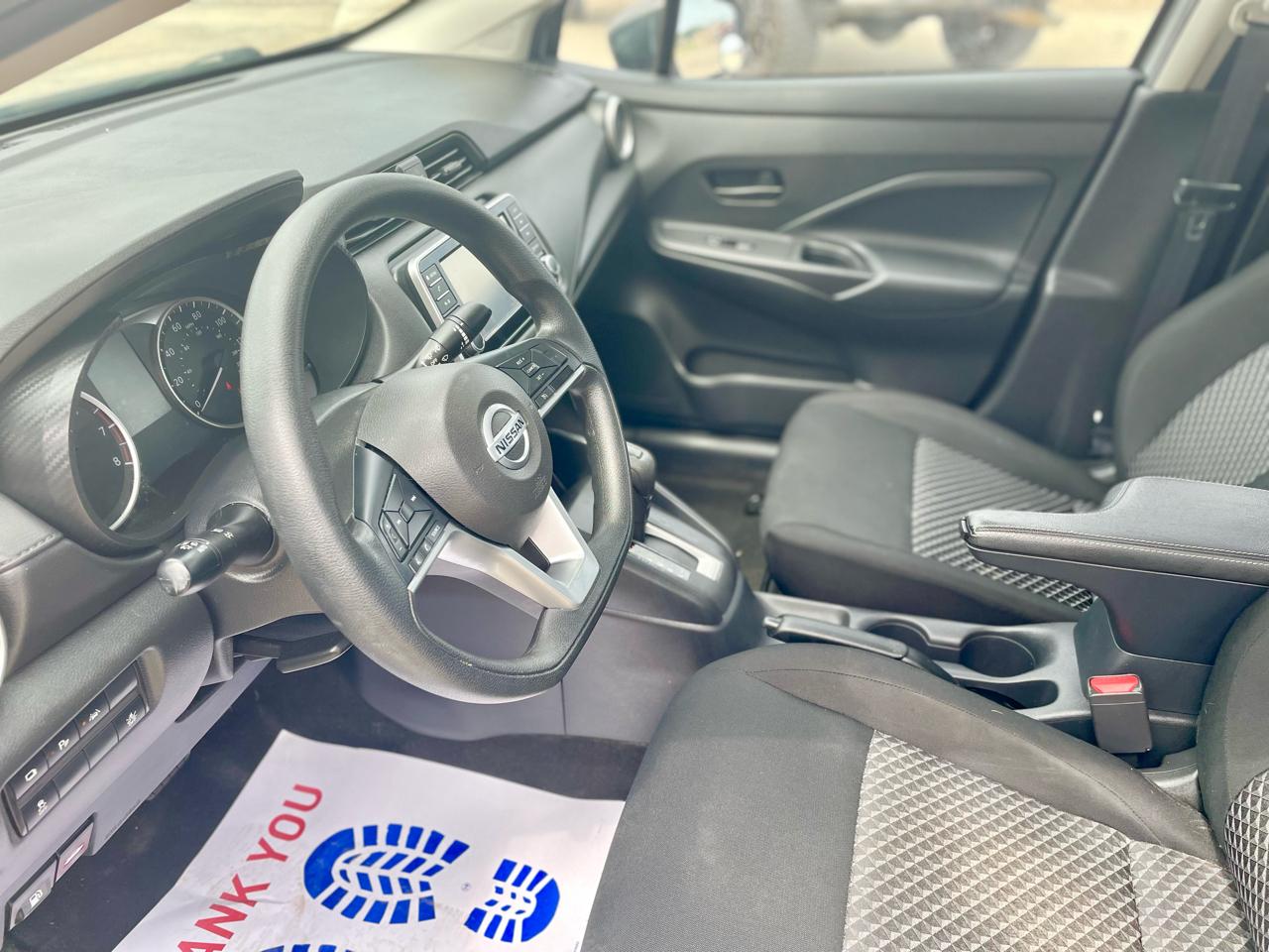 Nissan Versa S CVT 2022