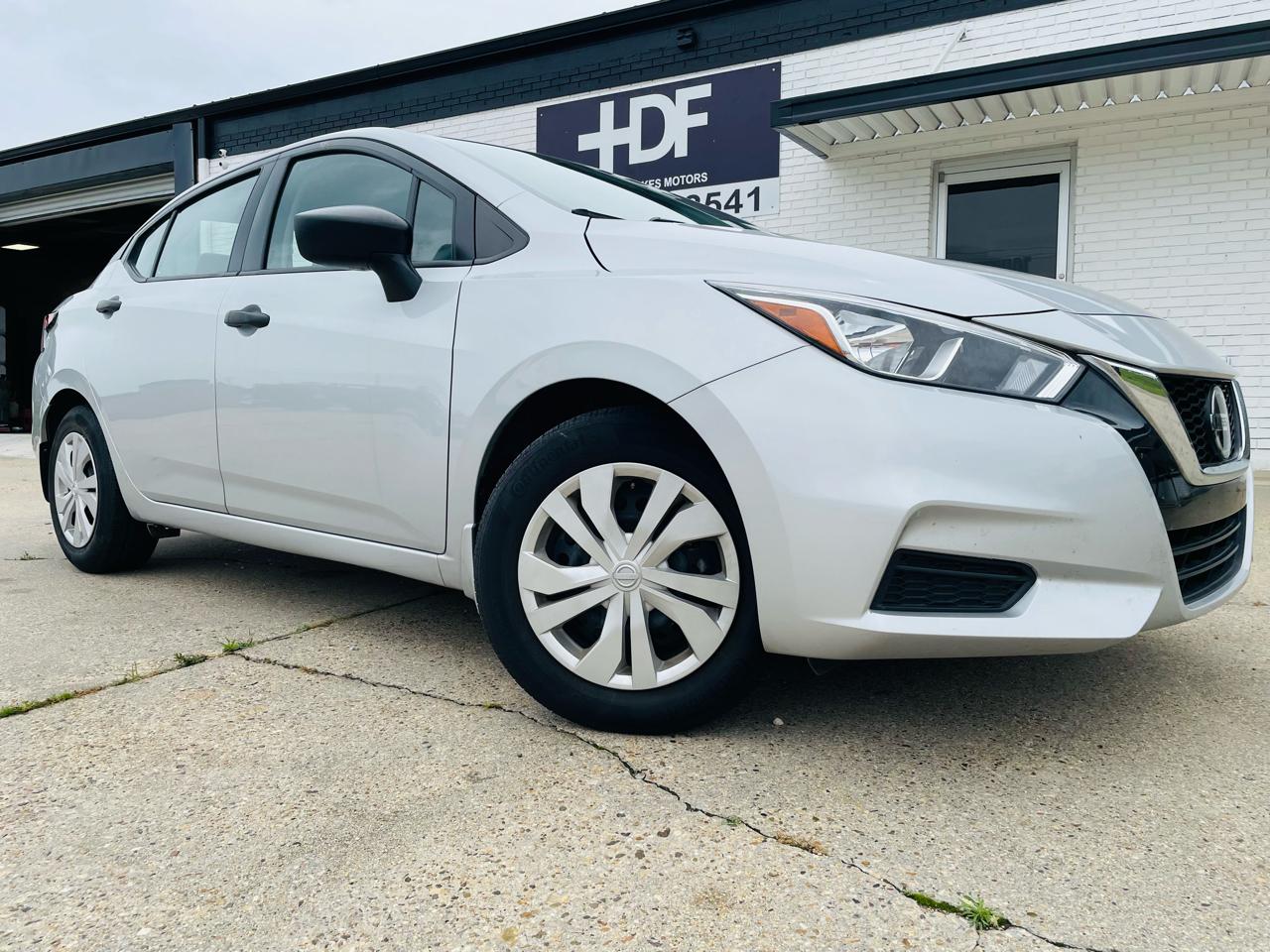 2022 Nissan Versa Sedan