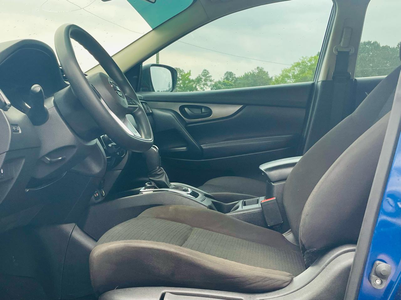 Nissan Rogue Sport FWD S 2020