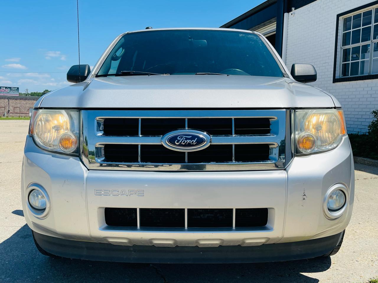 Ford Escape 4WD 4dr XLT 2012