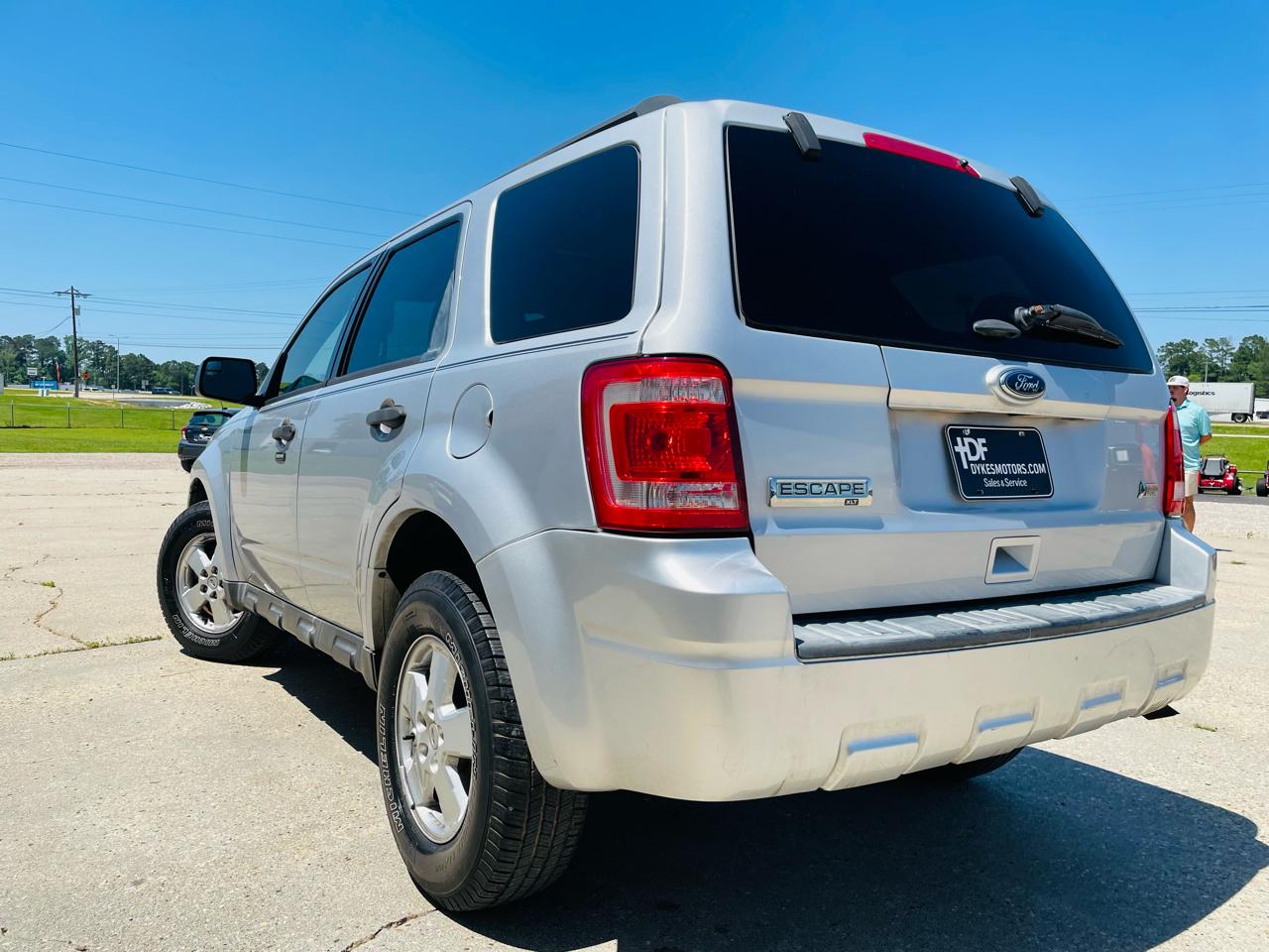 Ford Escape 4WD 4dr XLT 2012