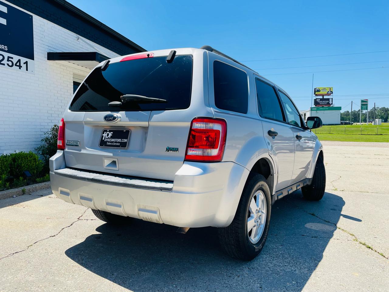 Ford Escape 4WD 4dr XLT 2012