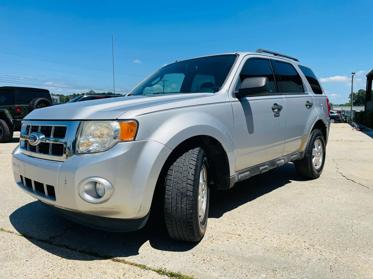 Ford Escape 4WD 4dr XLT 2012