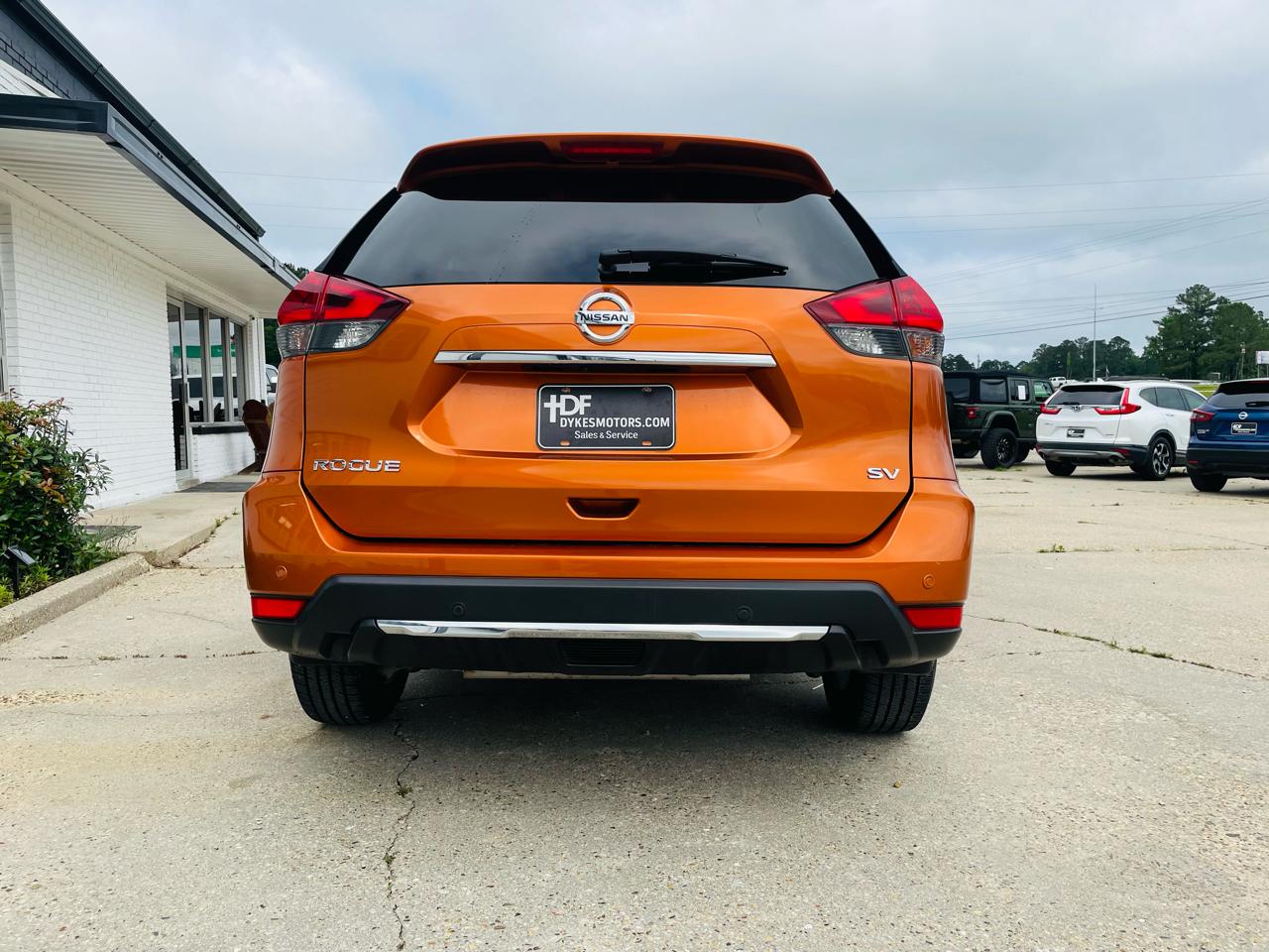Nissan Rogue FWD SV 2020