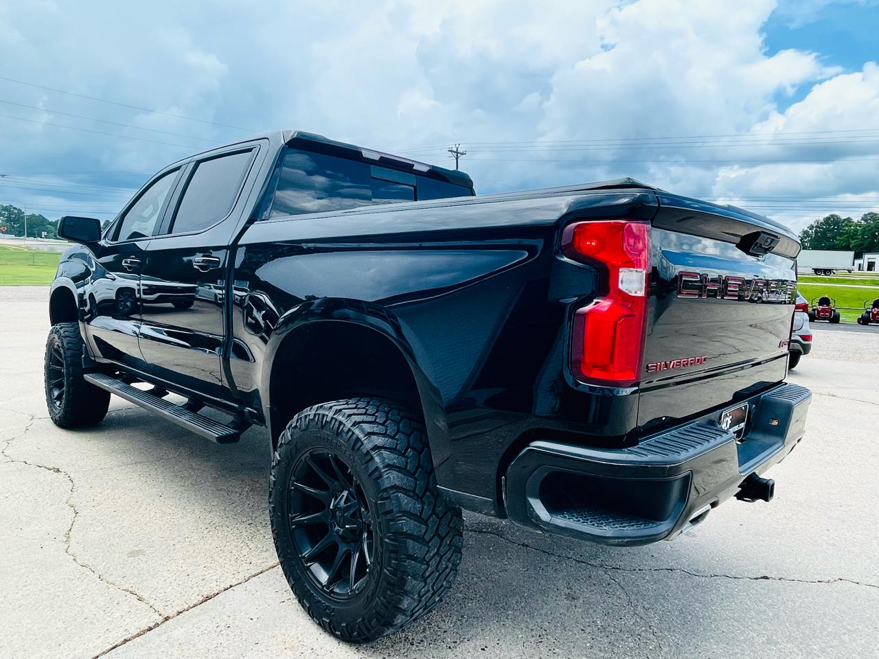 Chevrolet Silverado 1500 4WD Crew Cab 147" RST 2022