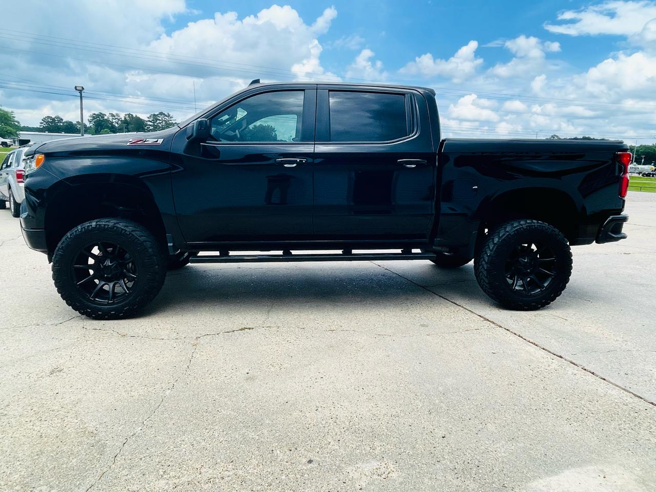 Chevrolet Silverado 1500 4WD Crew Cab 147" RST 2022