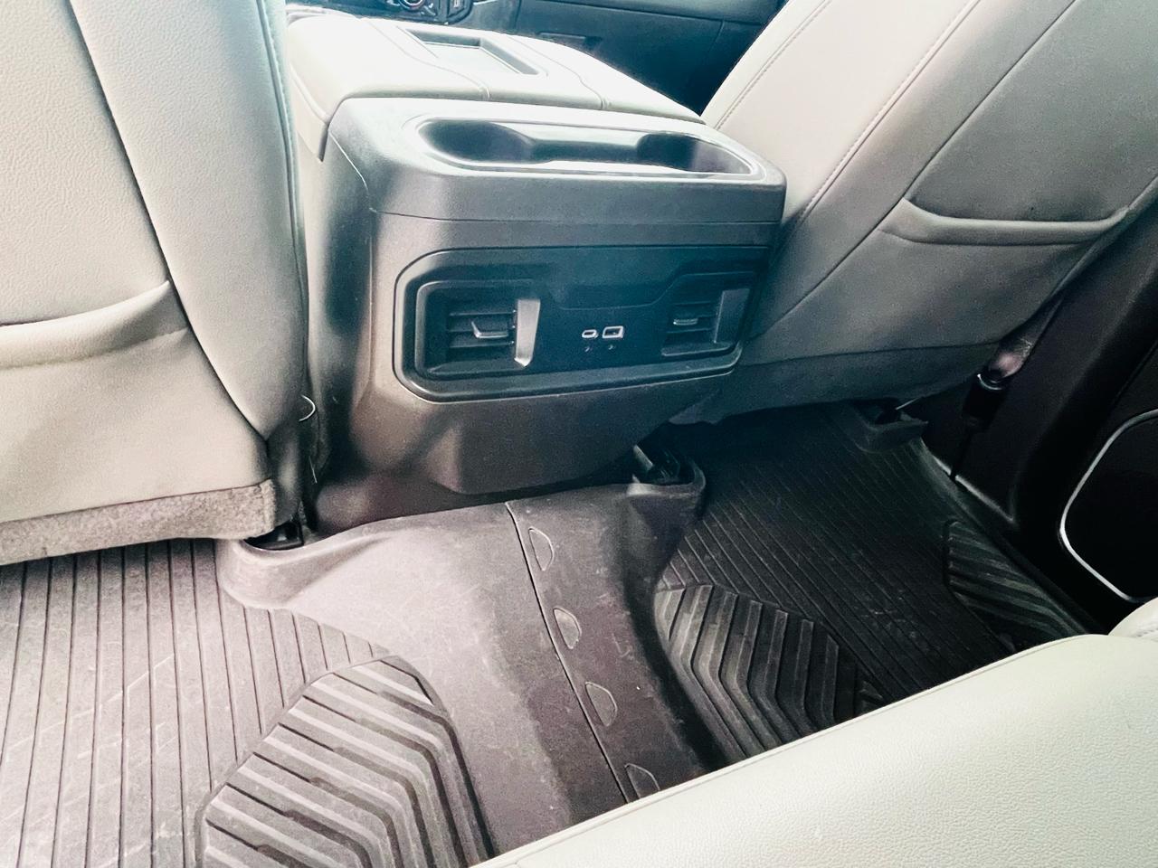 Chevrolet Silverado 1500 4WD Crew Cab 147" RST 2022