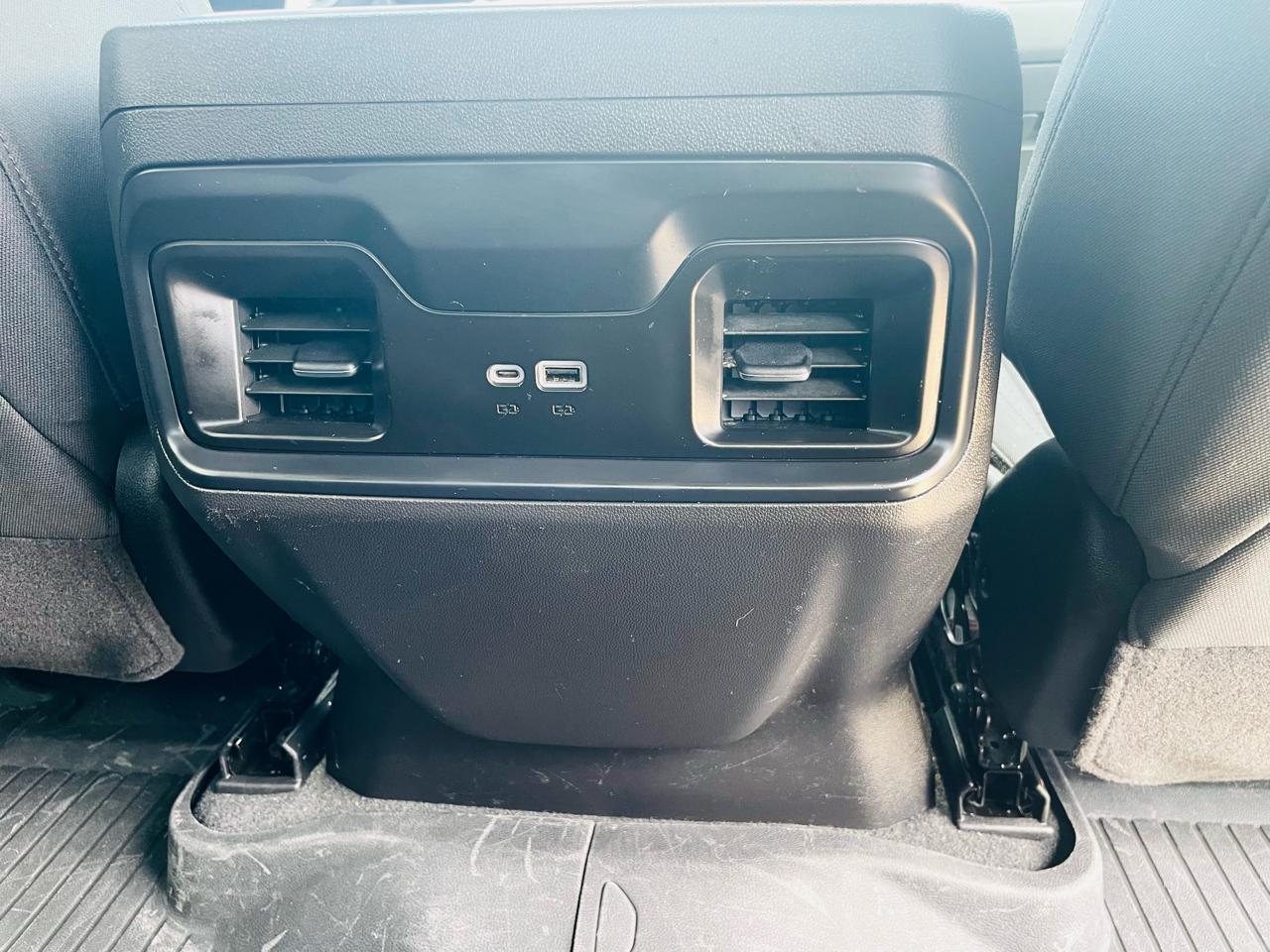 Chevrolet Silverado 1500 4WD Crew Cab 147" LT Trail Boss 2023