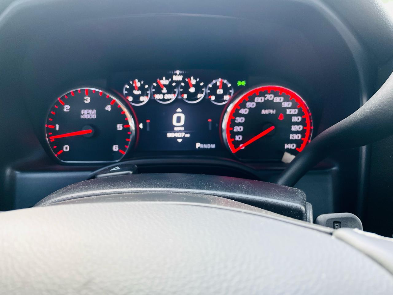 GMC Sierra 1500 4WD Crew Cab 143.5" Denali 2015