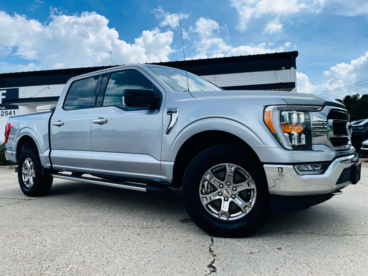 2021 Ford F-150 XLT 4WD SuperCrew 5.5' Box