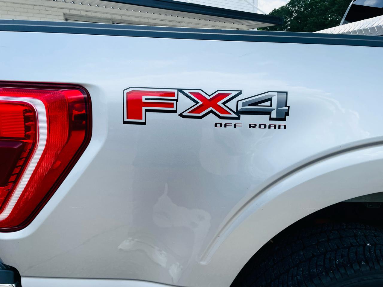 Ford F-150 XLT 4WD SuperCrew 5.5' Box 2021