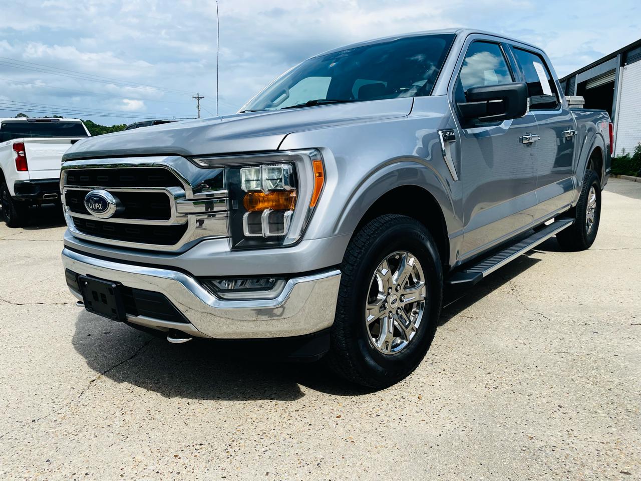Ford F-150 XLT 4WD SuperCrew 5.5' Box 2021