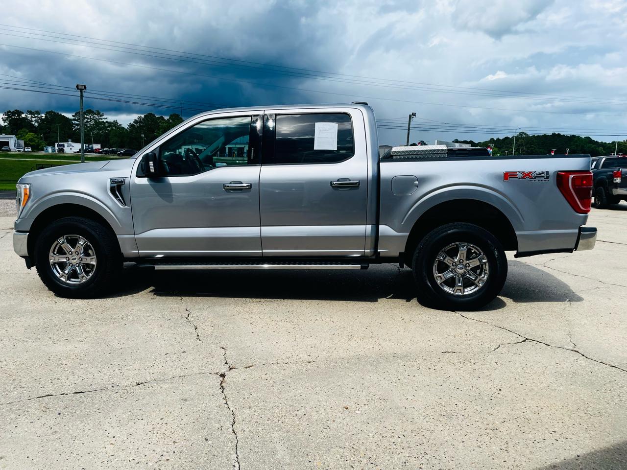 Ford F-150 XLT 4WD SuperCrew 5.5' Box 2021