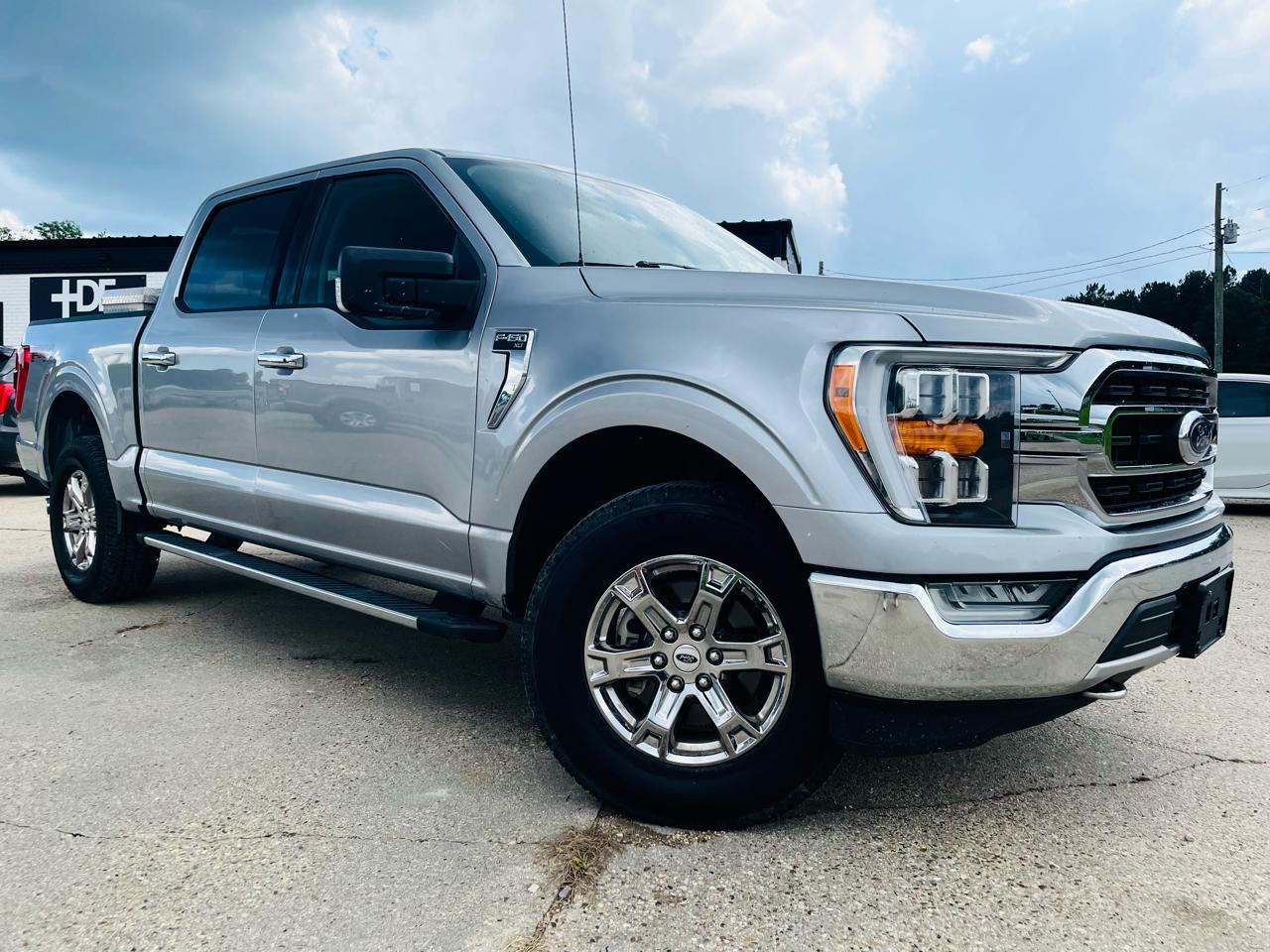 Ford F-150 XLT 4WD SuperCrew 5.5' Box 2021