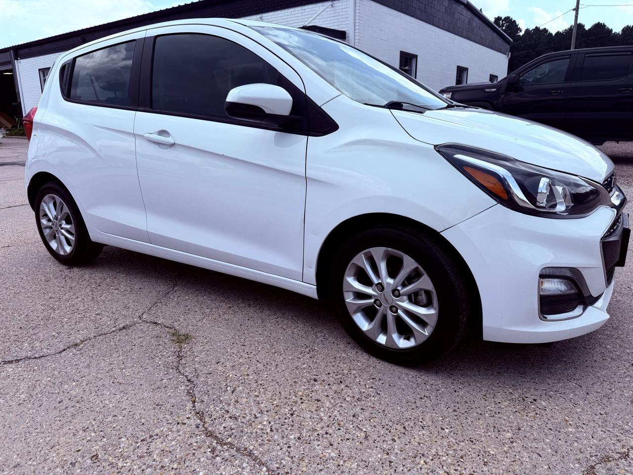 White 2022 Chevrolet Spark Hatchback Front-Wheel Drive Automatic