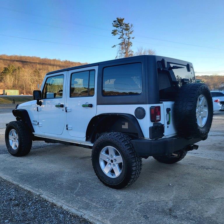 Jeep Wrangler  2013