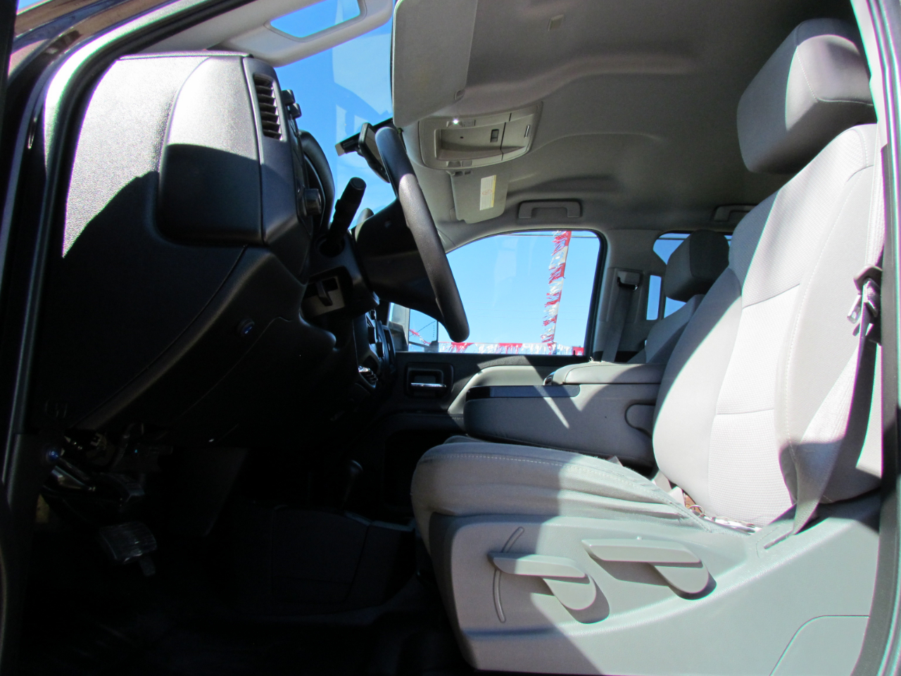 Chevrolet Silverado 3500HD Work Truck Crew Cab 4WD 2016