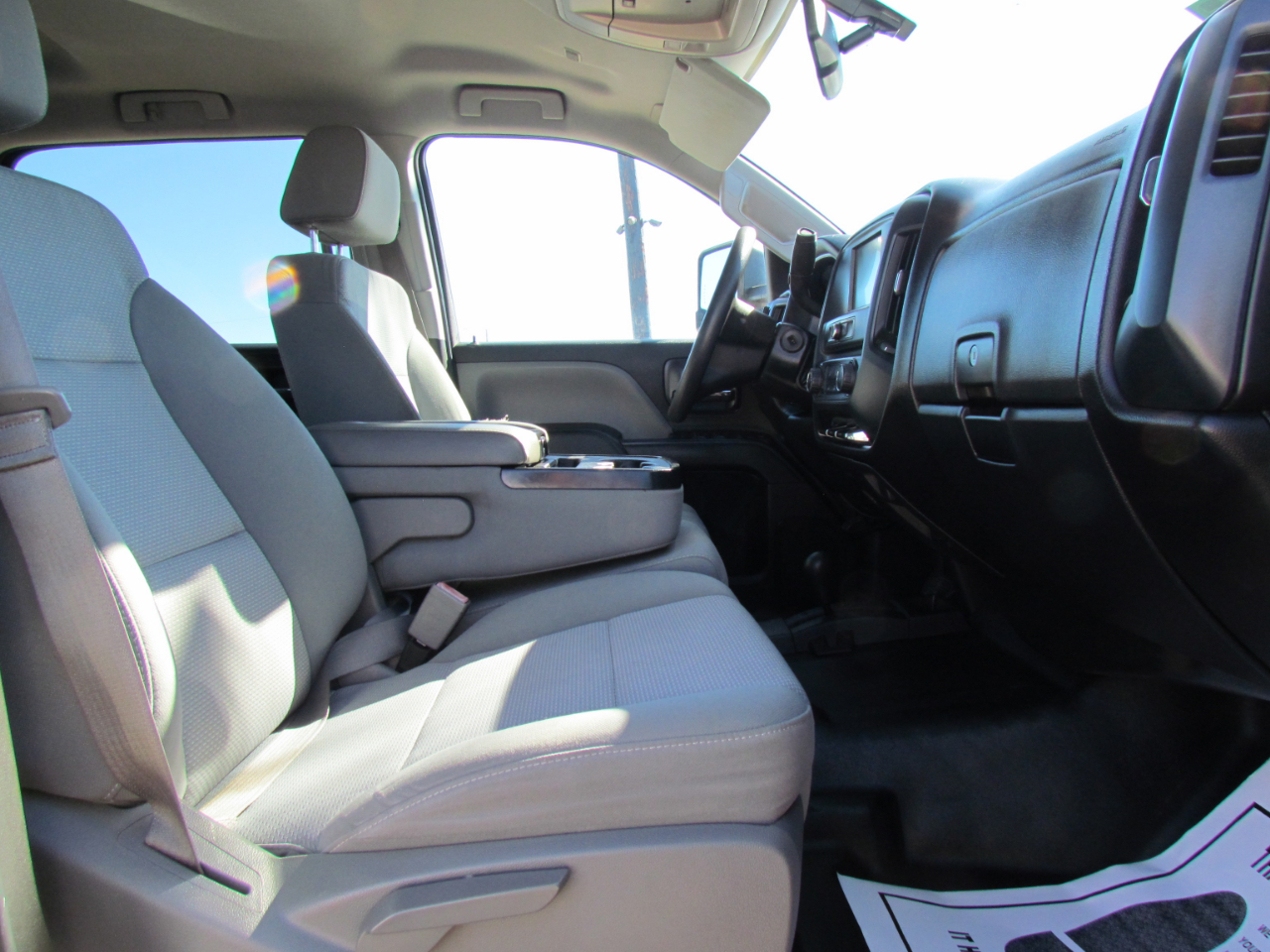 Chevrolet Silverado 3500HD Work Truck Crew Cab 4WD 2016