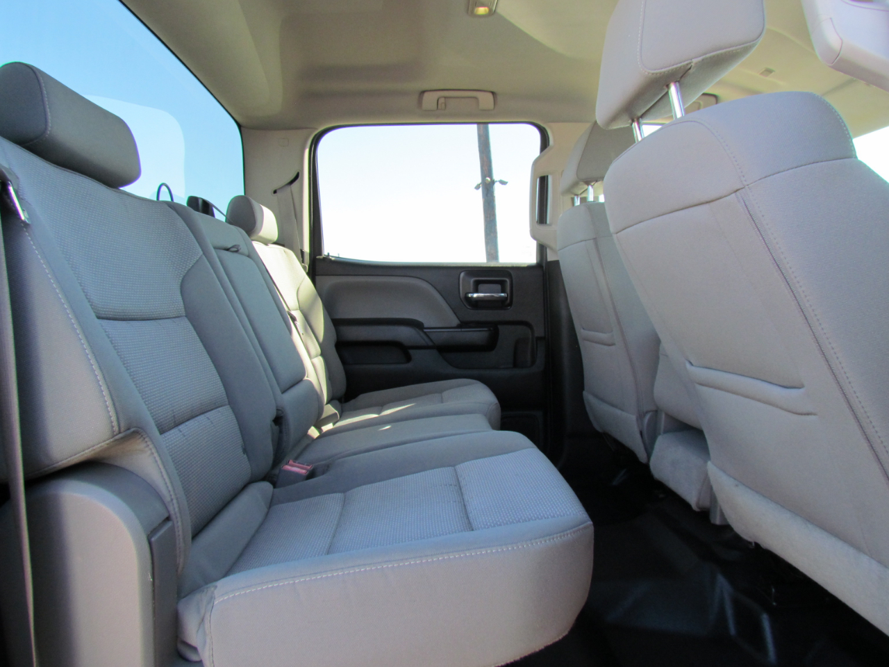 Chevrolet Silverado 3500HD Work Truck Crew Cab 4WD 2016