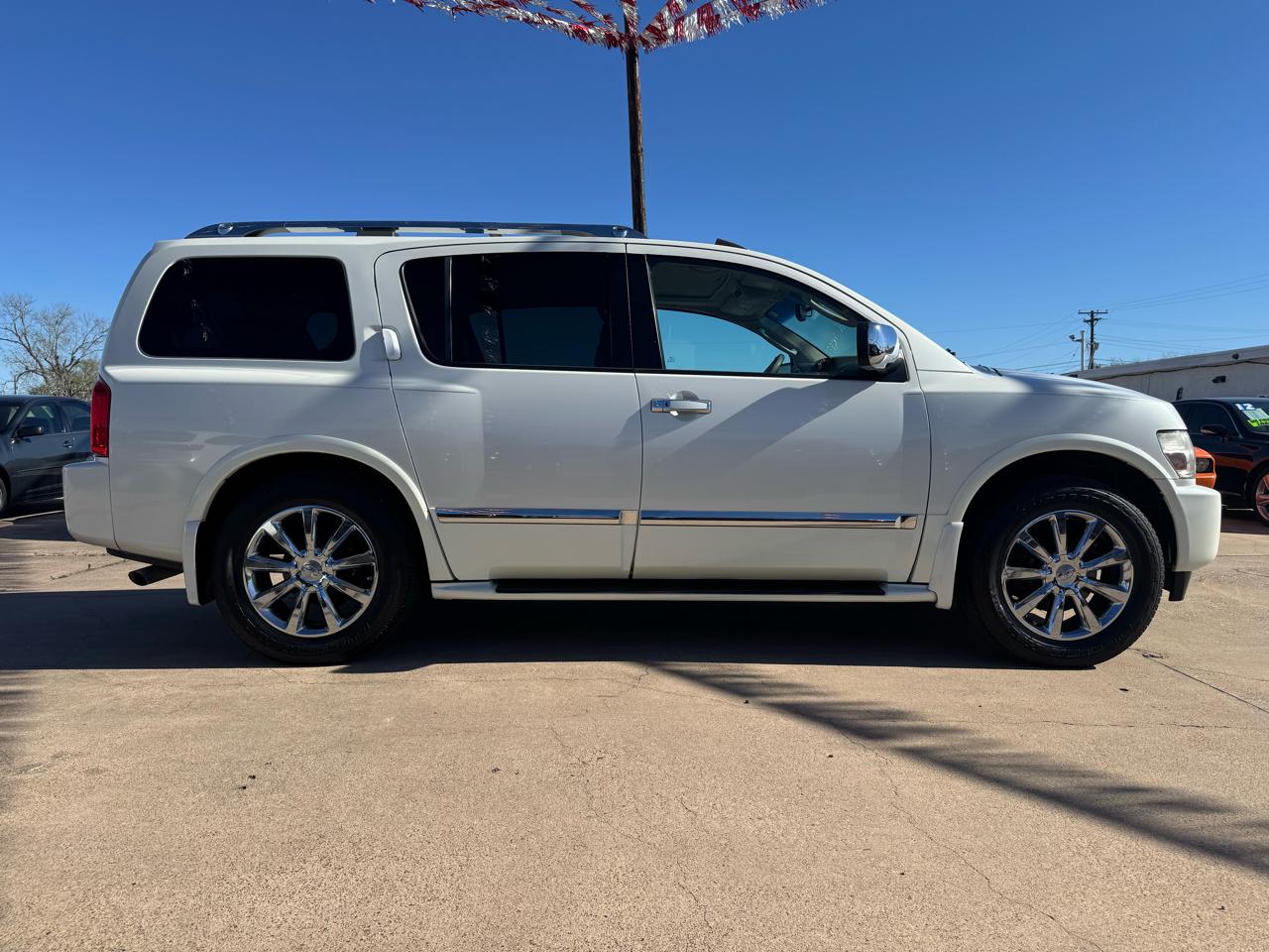 Infiniti QX56 RWD 2010