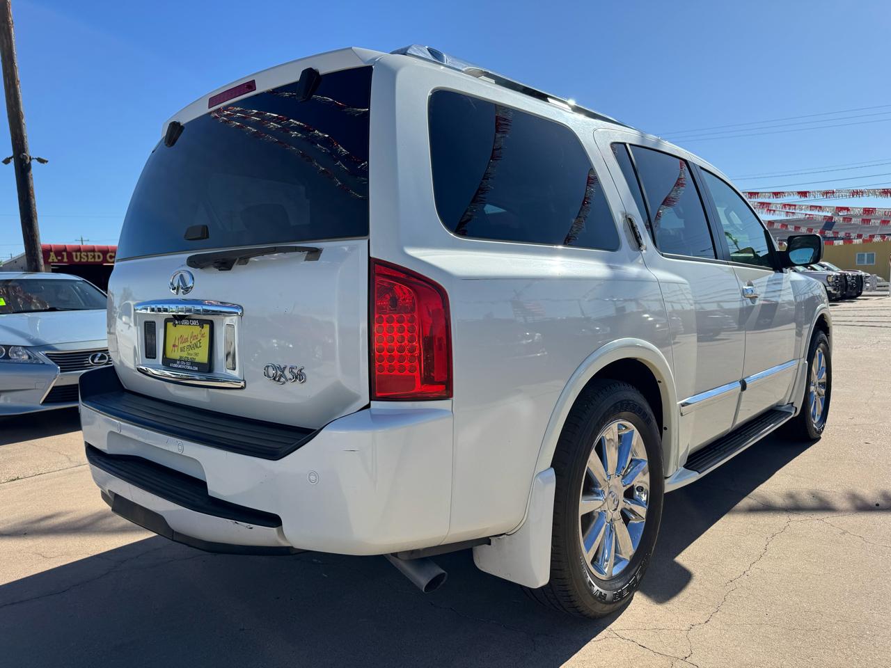 Infiniti QX56 RWD 2010