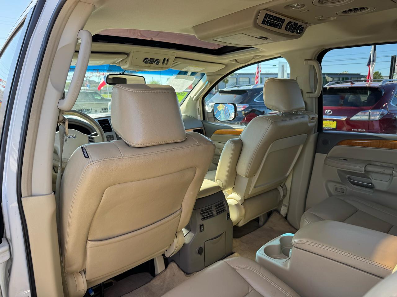 Infiniti QX56 RWD 2010