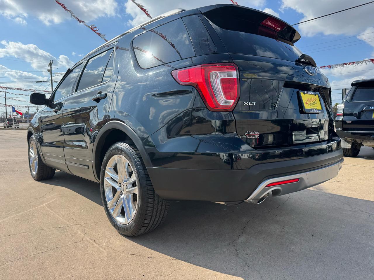 Ford Explorer XLT FWD 2016