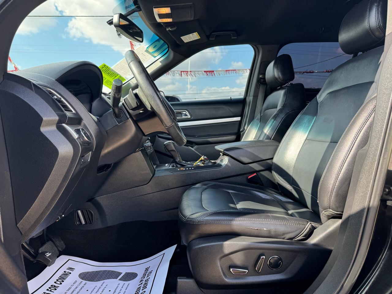 Ford Explorer XLT FWD 2016