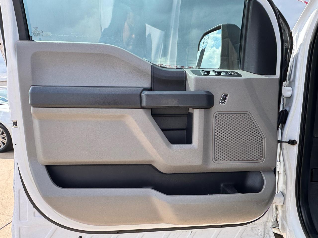 Ford F-150 Lariat SuperCrew 6.5-ft. Bed 4WD 2017