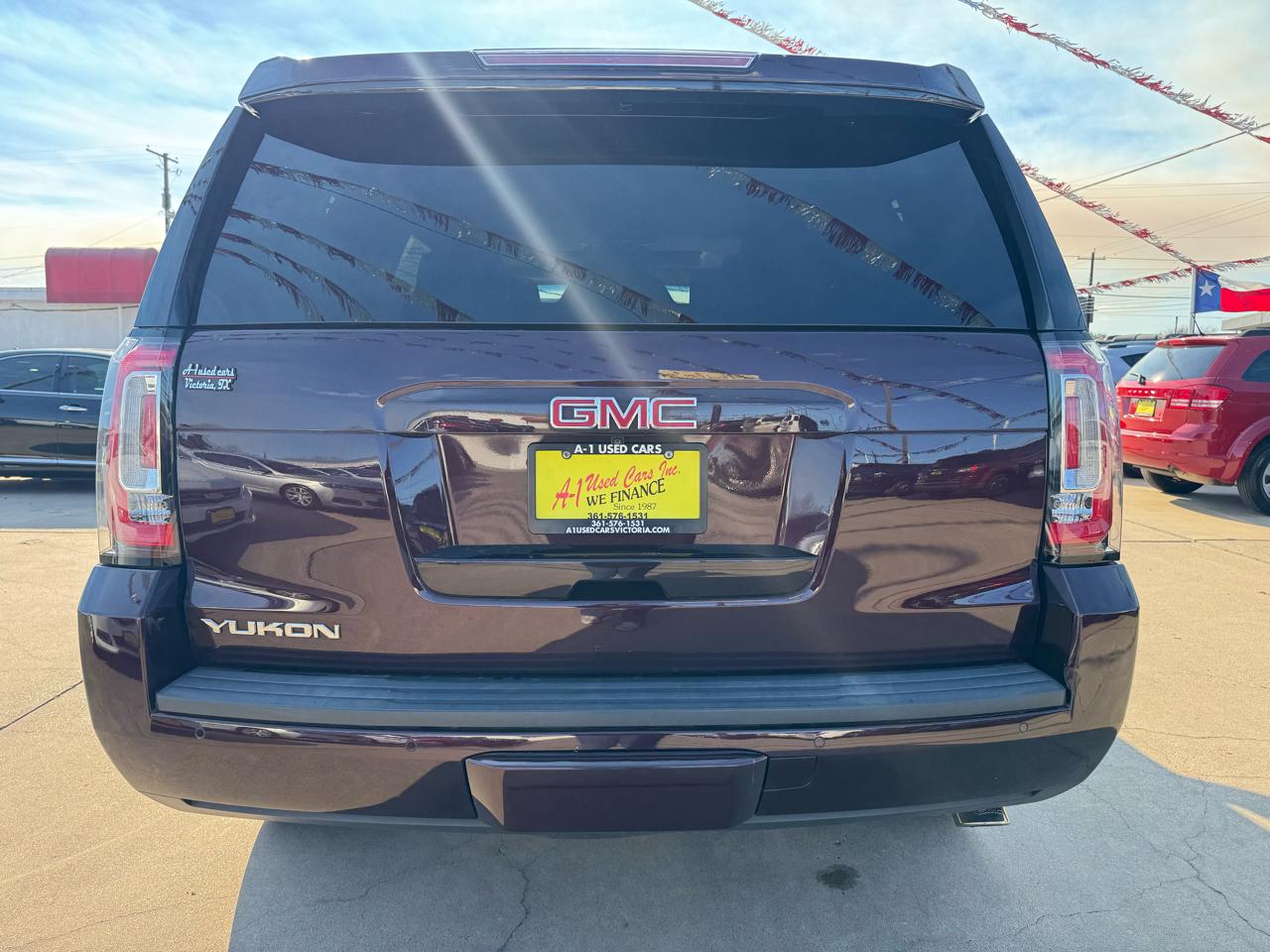 GMC Yukon SLT 2WD 2017